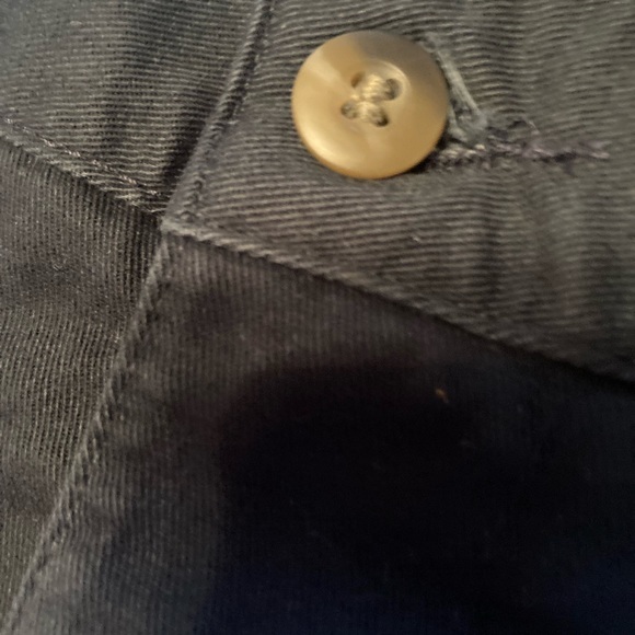 Size 42/32 Men’s DOCKERS Khakis Flat Front Relaxed Fit New - Picture 8 of 8